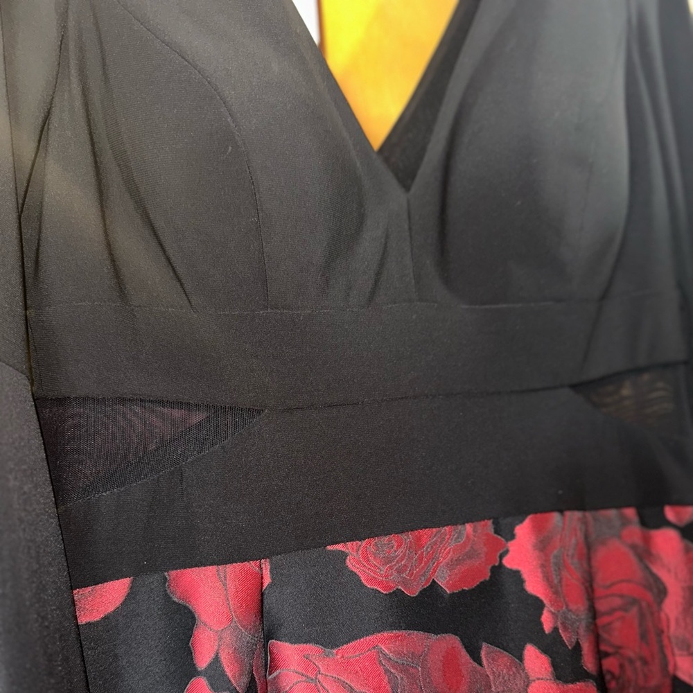 Xscape 3/4 quarter sleeve black evening gown - Picture 11 of 13